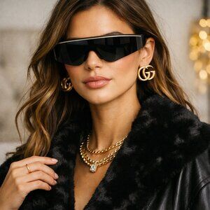 Marc Jacobs Sports Women Modern Contemporary Black Sunglasses Shades